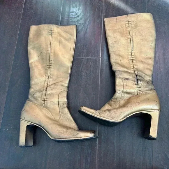 Y2K vintage leather gold and black washed heeled booties  38 - Picture 2 of 8
